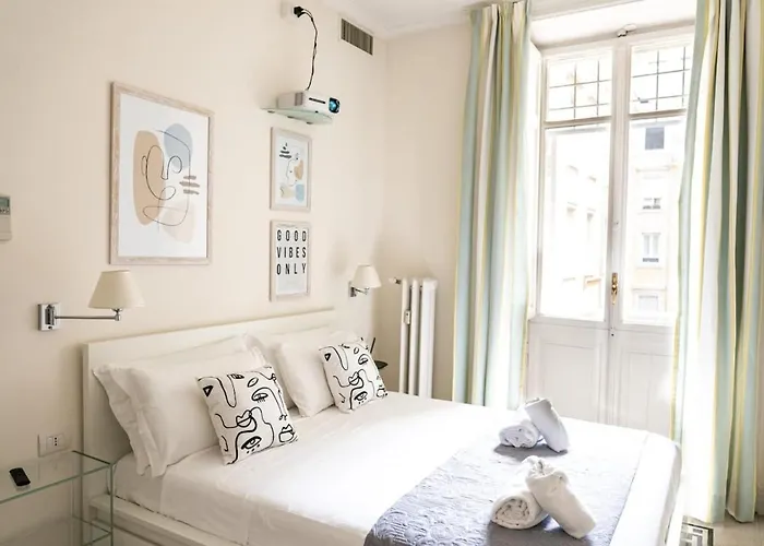 Your Glamour House In Cola Di Rienzo, Near Vatican *